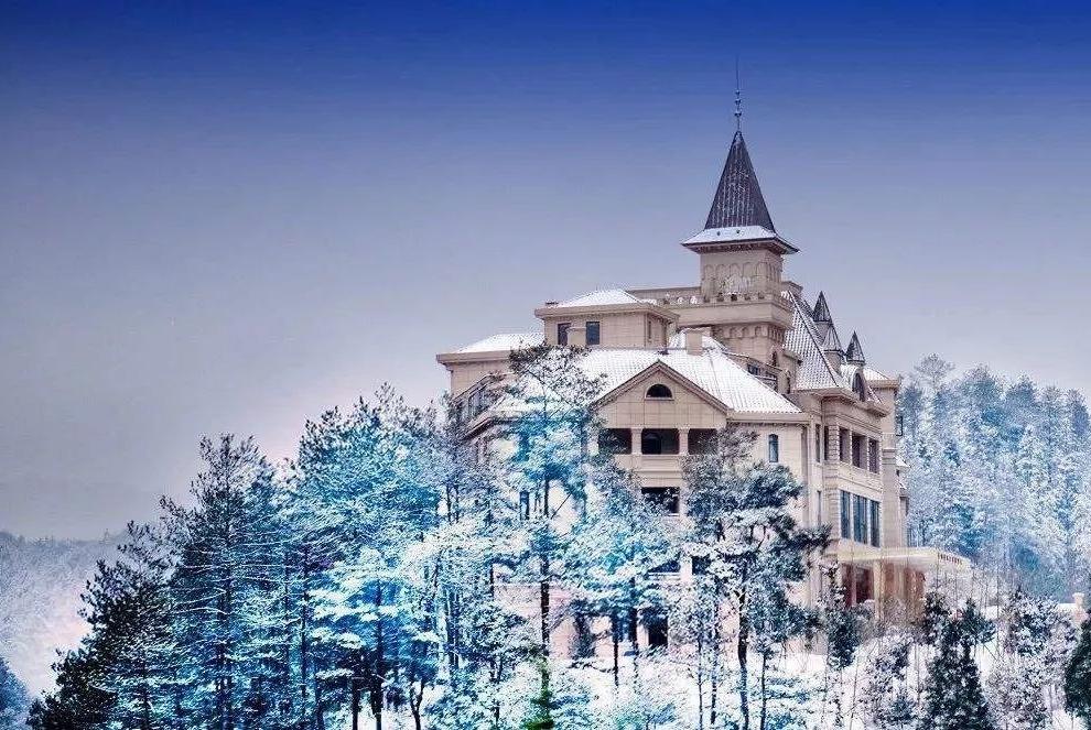 天鹅堡滑雪场 天鹅堡滑雪场