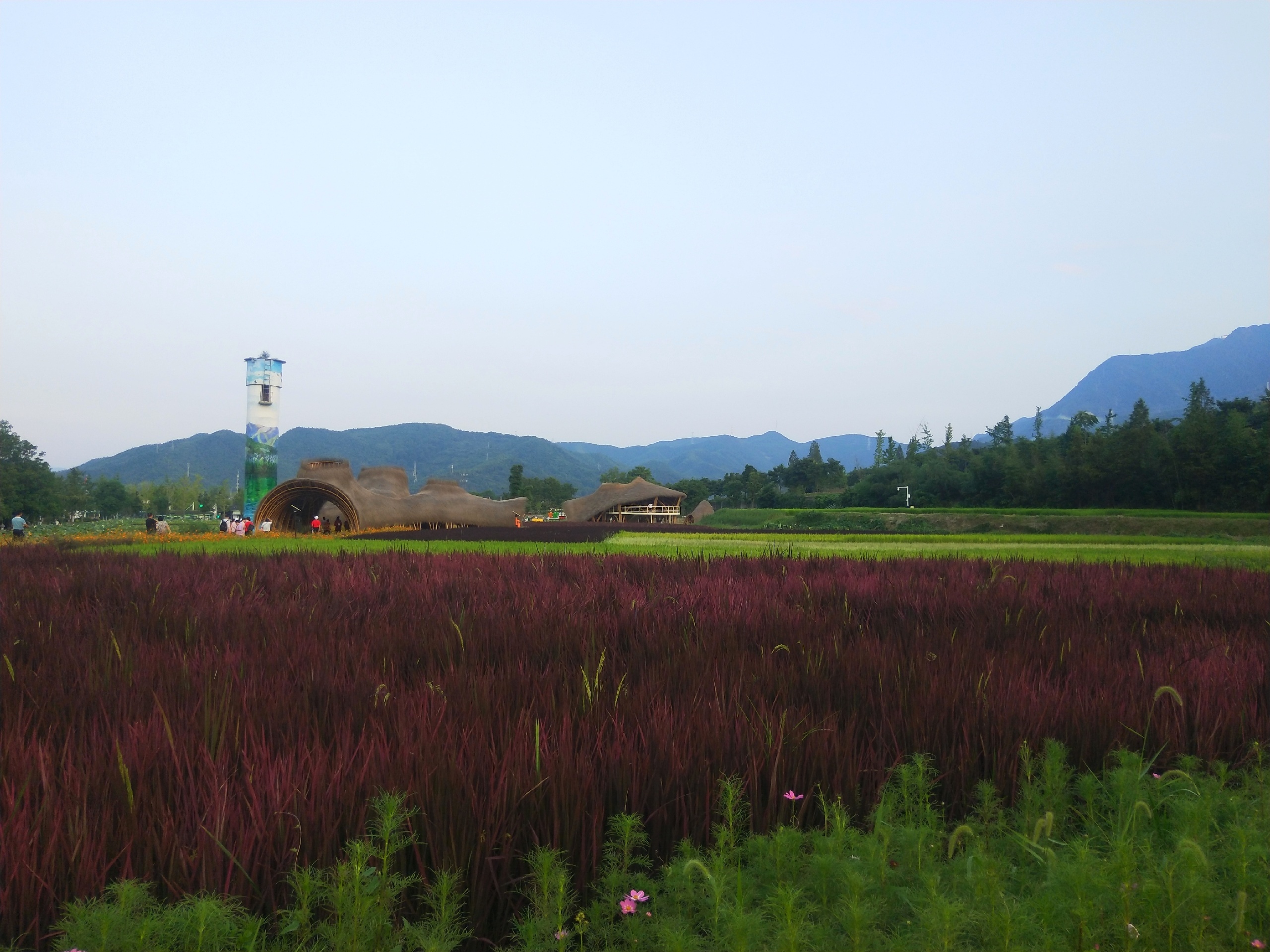 余村