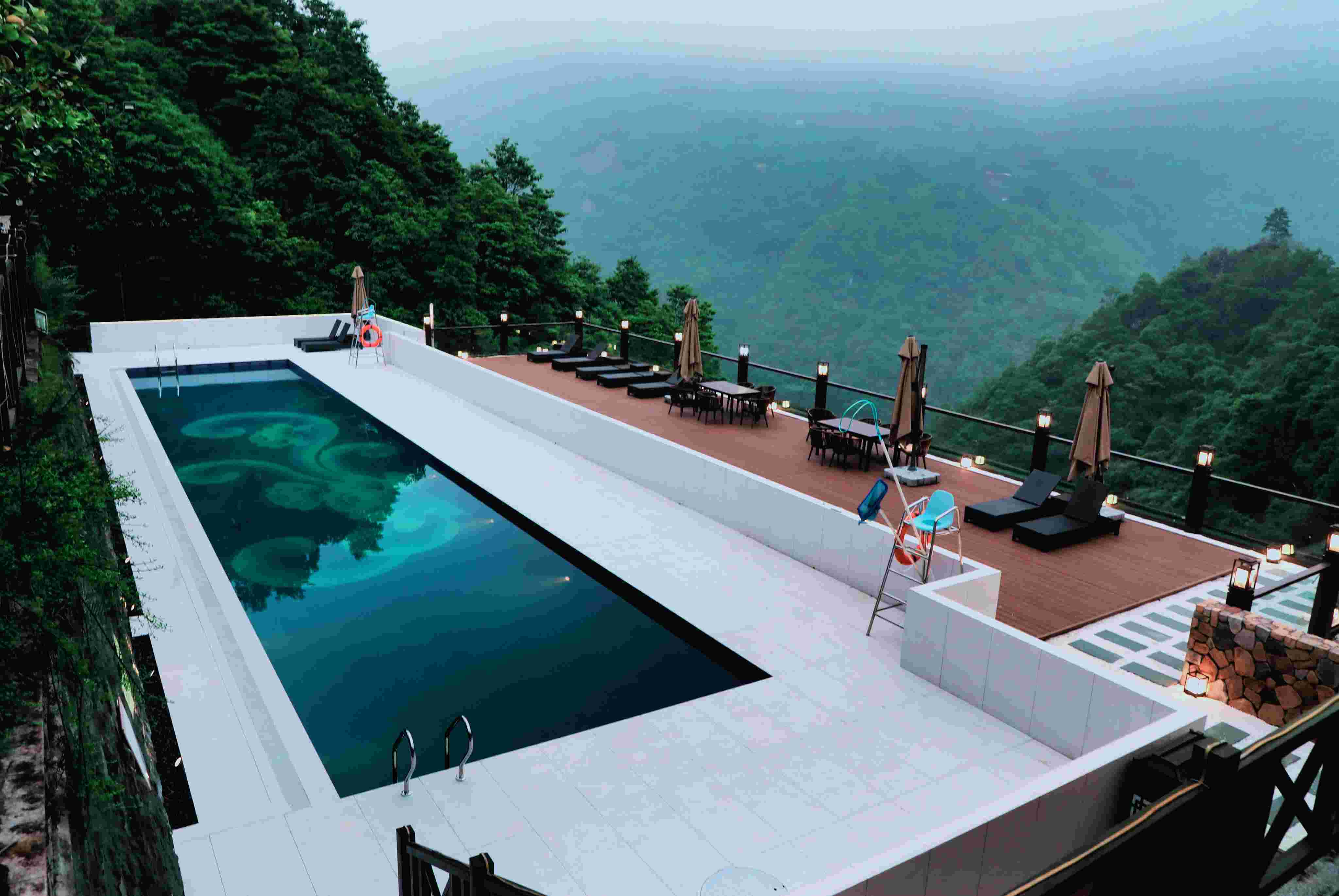 bf9fca69-21f8-4d51-9e4a-440aaf2a9d80 - 副本